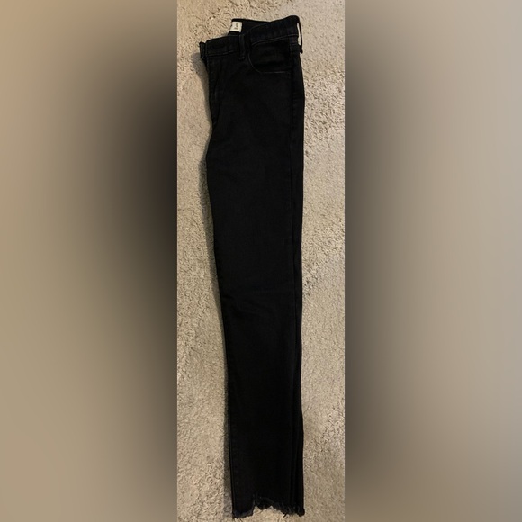 Abercrombie & Fitch Denim - Abercrombie & Fitch High Rise Super Skinny Ankle Denim Size 27 Color Black Wash